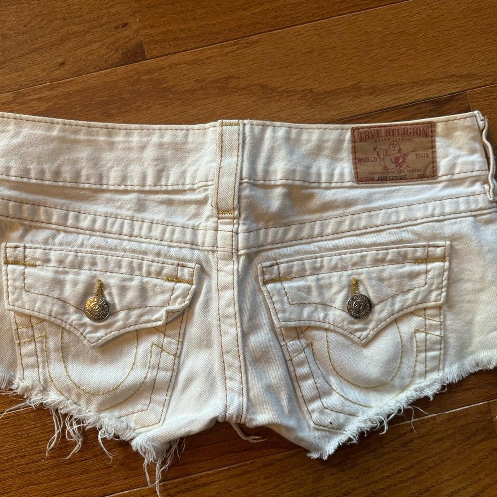 True Religion jean shorts size 25
